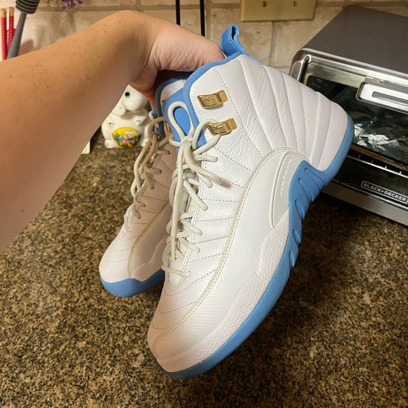 Jordan 12 University Blue - Picture 3 of 5